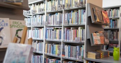 Spotkania, warsztaty i Noc Bibliotek w październiku